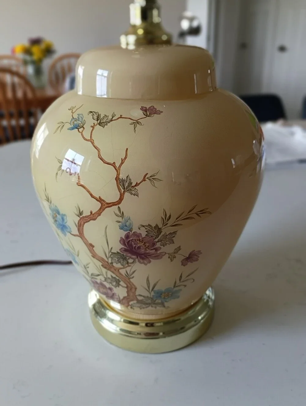 Vintage Floral Ginger Jar Table Lamp.